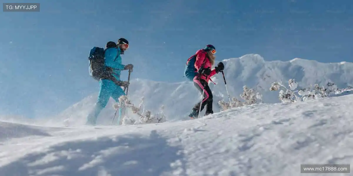 🎯 从 T 恤到奖杯，每一件都承载着你的故事！🏅